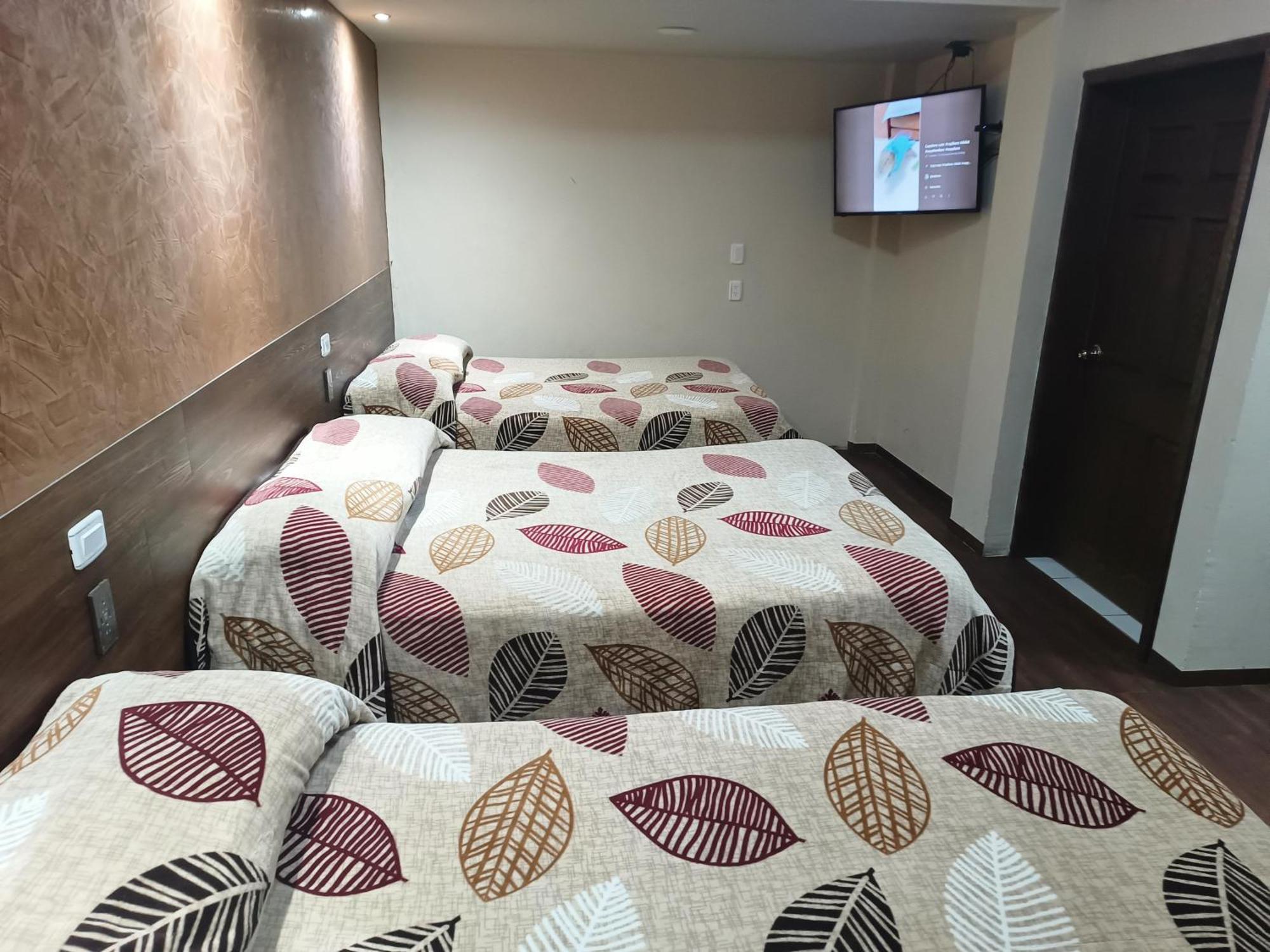 Hotel Baeza Delicias Exterior photo